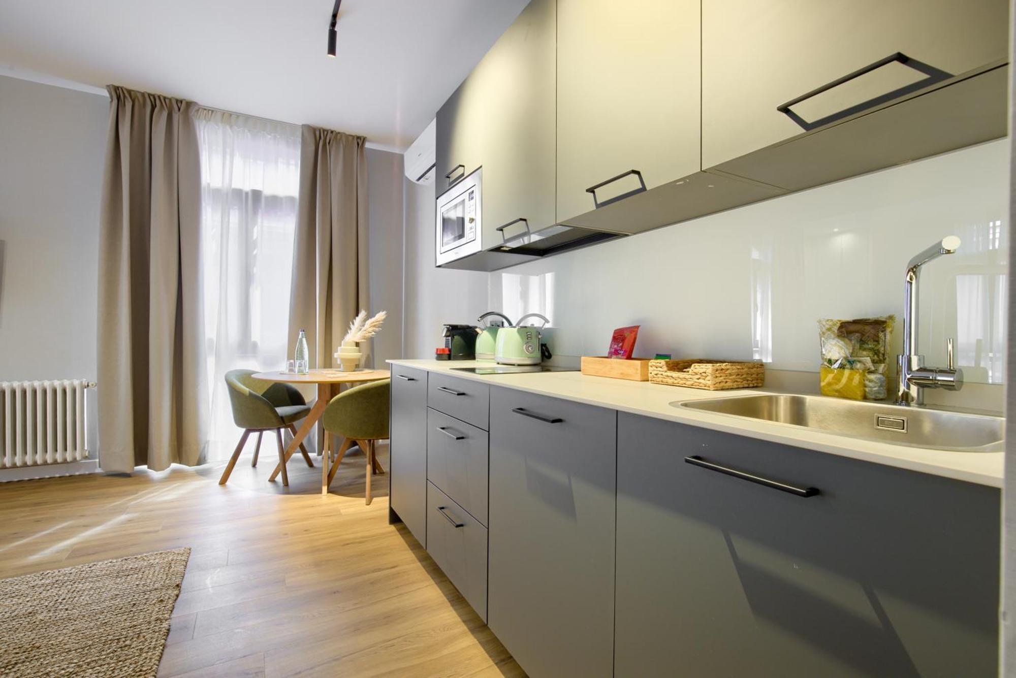 Dobo Madrid Justicia Appartement Buitenkant foto